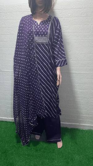 Roman silk straight Kurthy