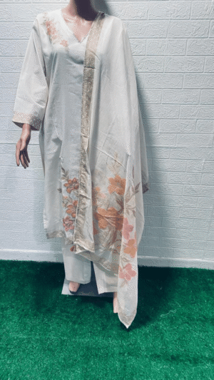 4 Pcs Set Slub Cotton with Embroidery